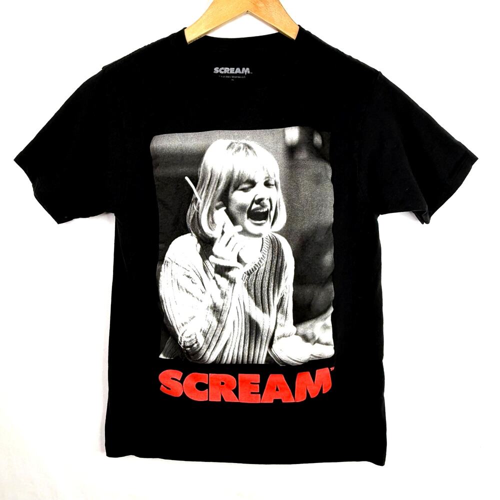 Scream Drew Barrymore Graphic T-shirt Small